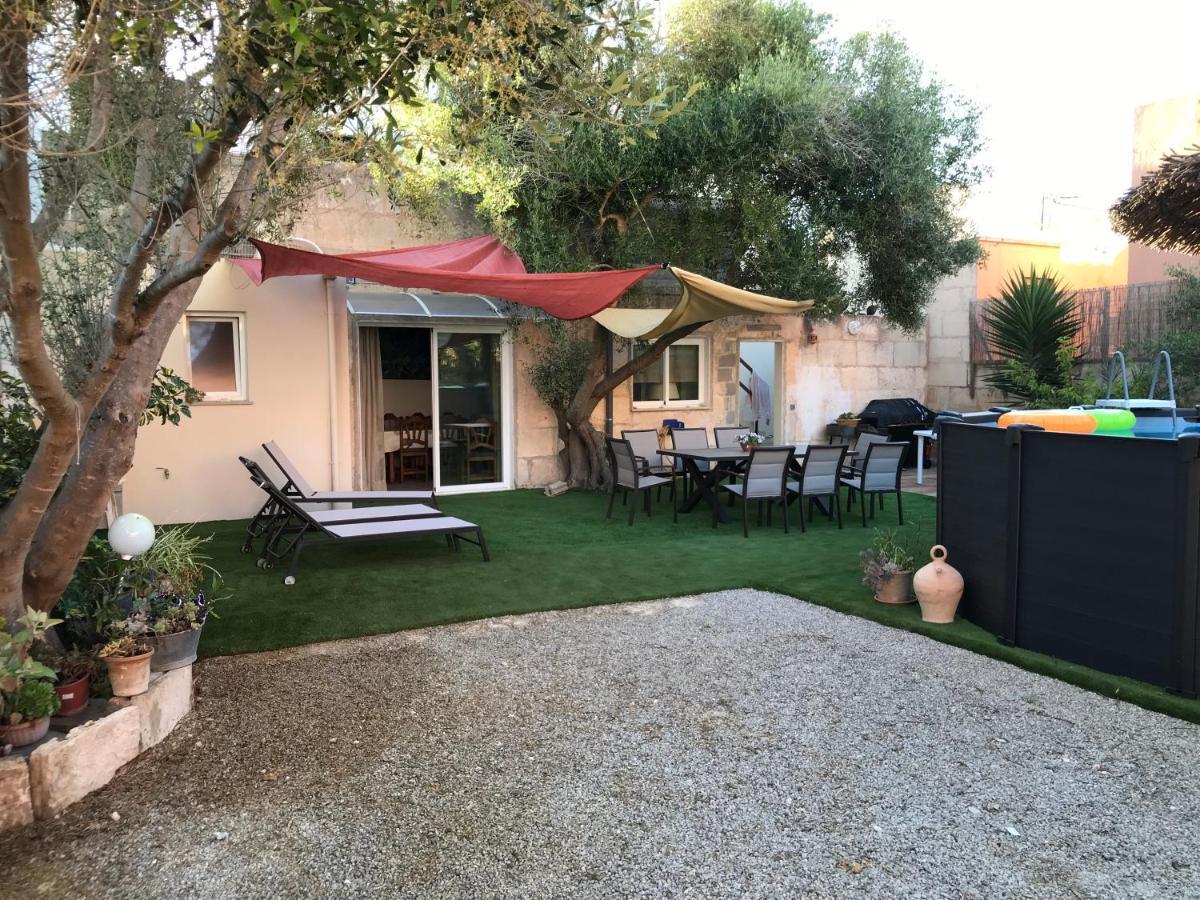 Ca Na Clar Villa Sa Ràpita Екстериор снимка